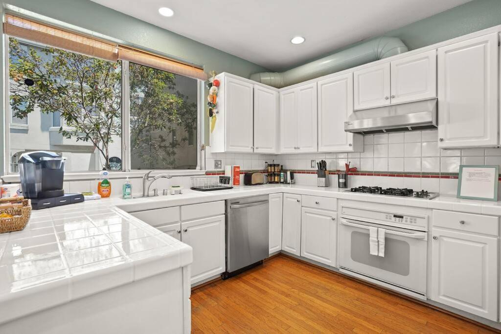 Beautiful Spacious House 2Br / 4Br In Silver Terrace San Francisco Kültér fotó